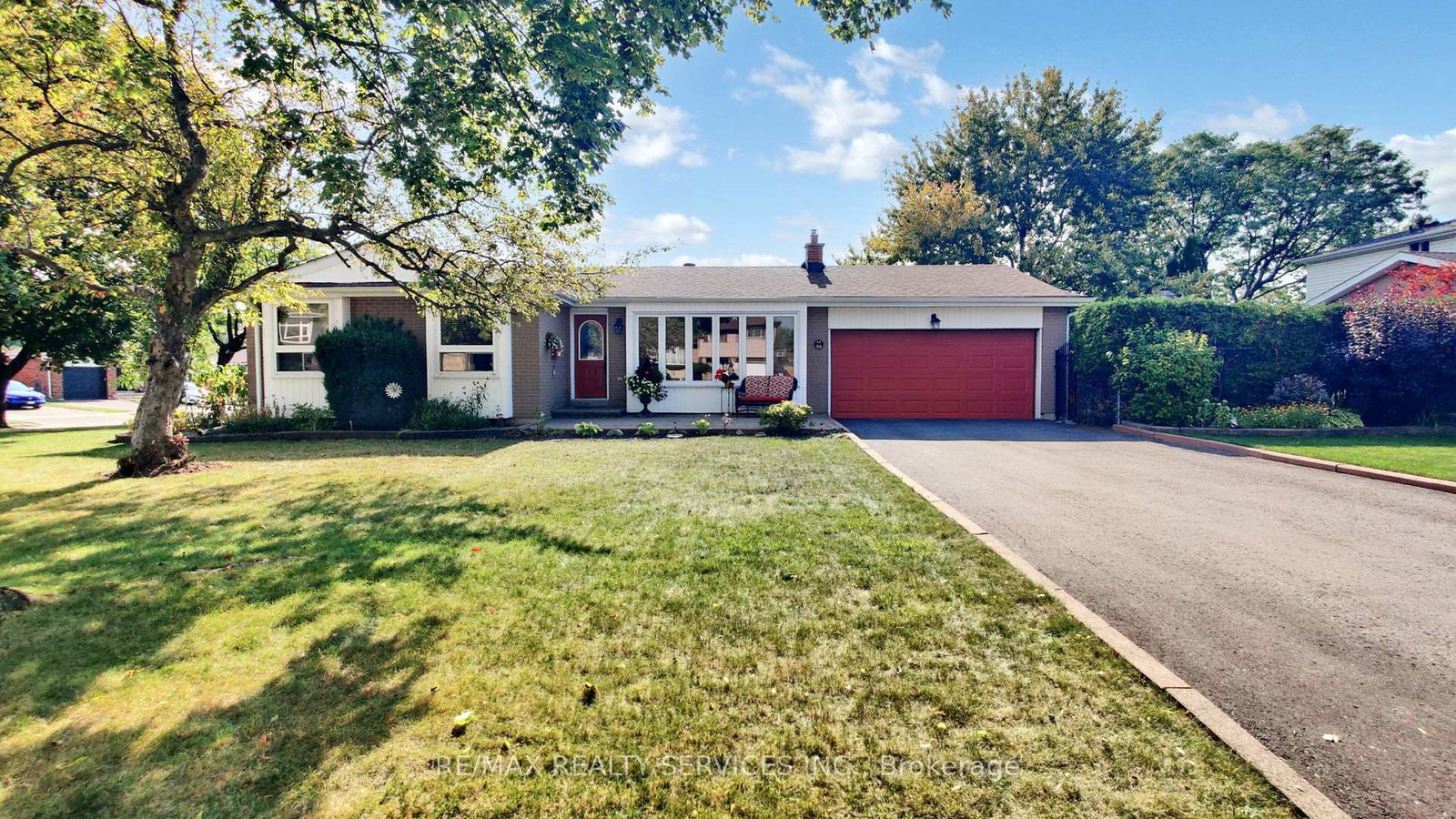 64-glebe-crescent-brampton-ontario-w12412509