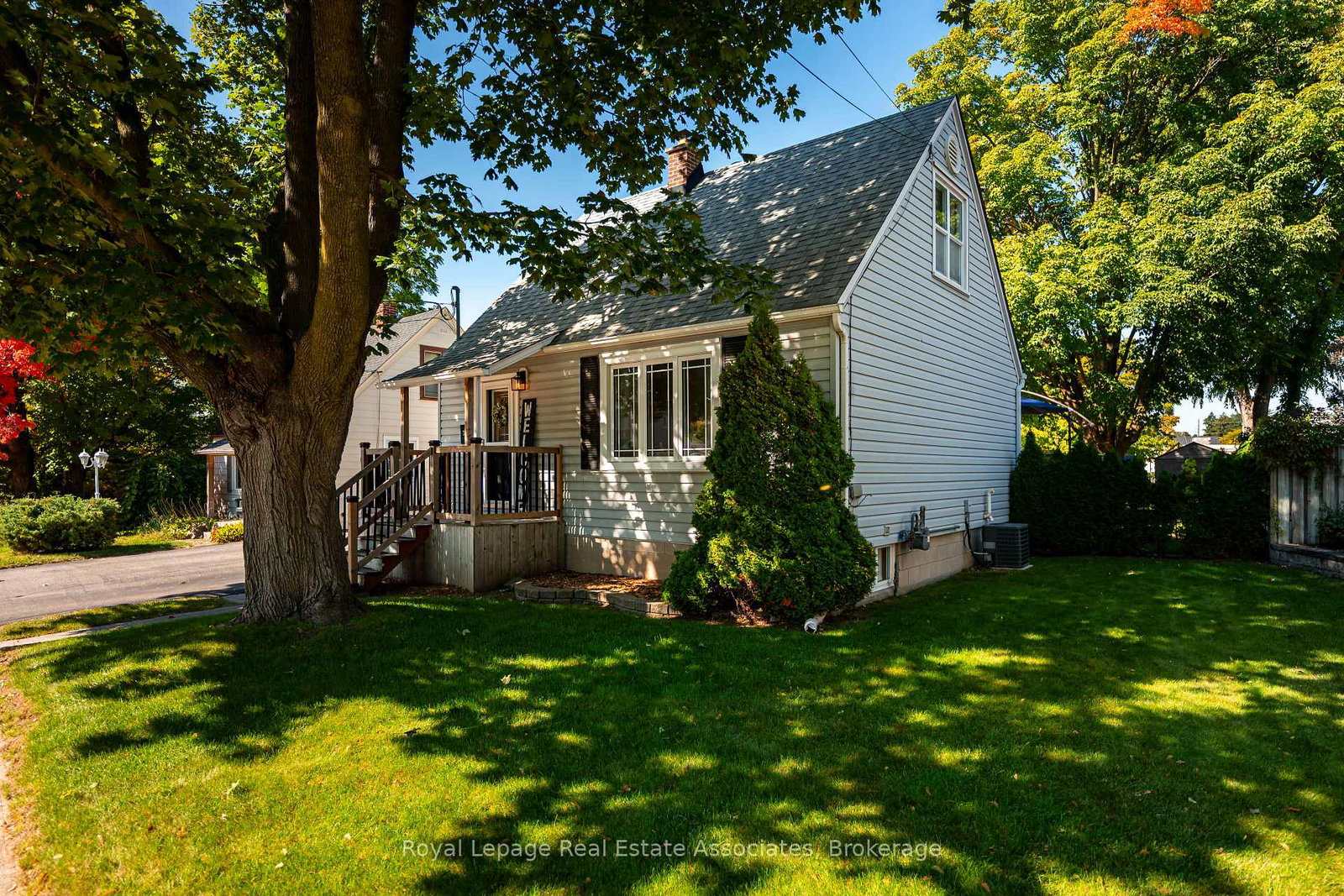 10-normandy-boulevard-halton-hills-ontario-w12412683
