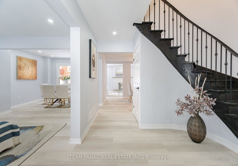 21-porteous-circle-brampton-ontario-w12412946