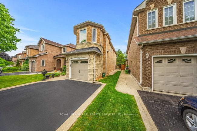 2036-shady-glen-road-oakville-ontario-w12412984