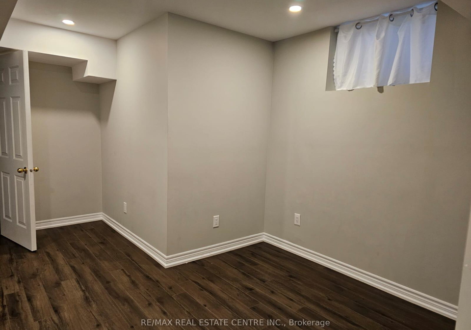 1172-field-drive-milton-ontario-w12413044