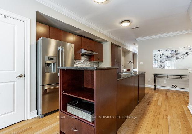 9brant-street-oakville-ontario-w12413220