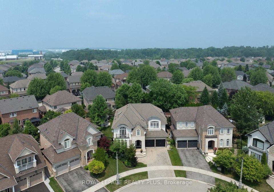 3321-springflower-way-oakville-ontario-w12413468