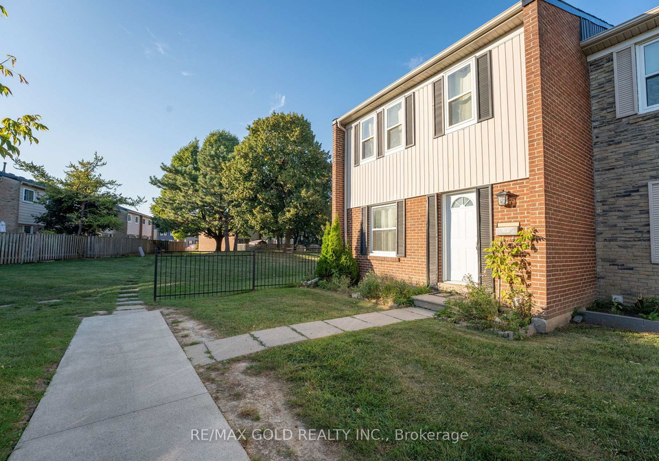 900-central-park-drive-brampton-ontario-w12413499