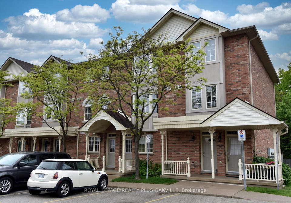 4045-upper-middle-road-burlington-ontario-w12413620