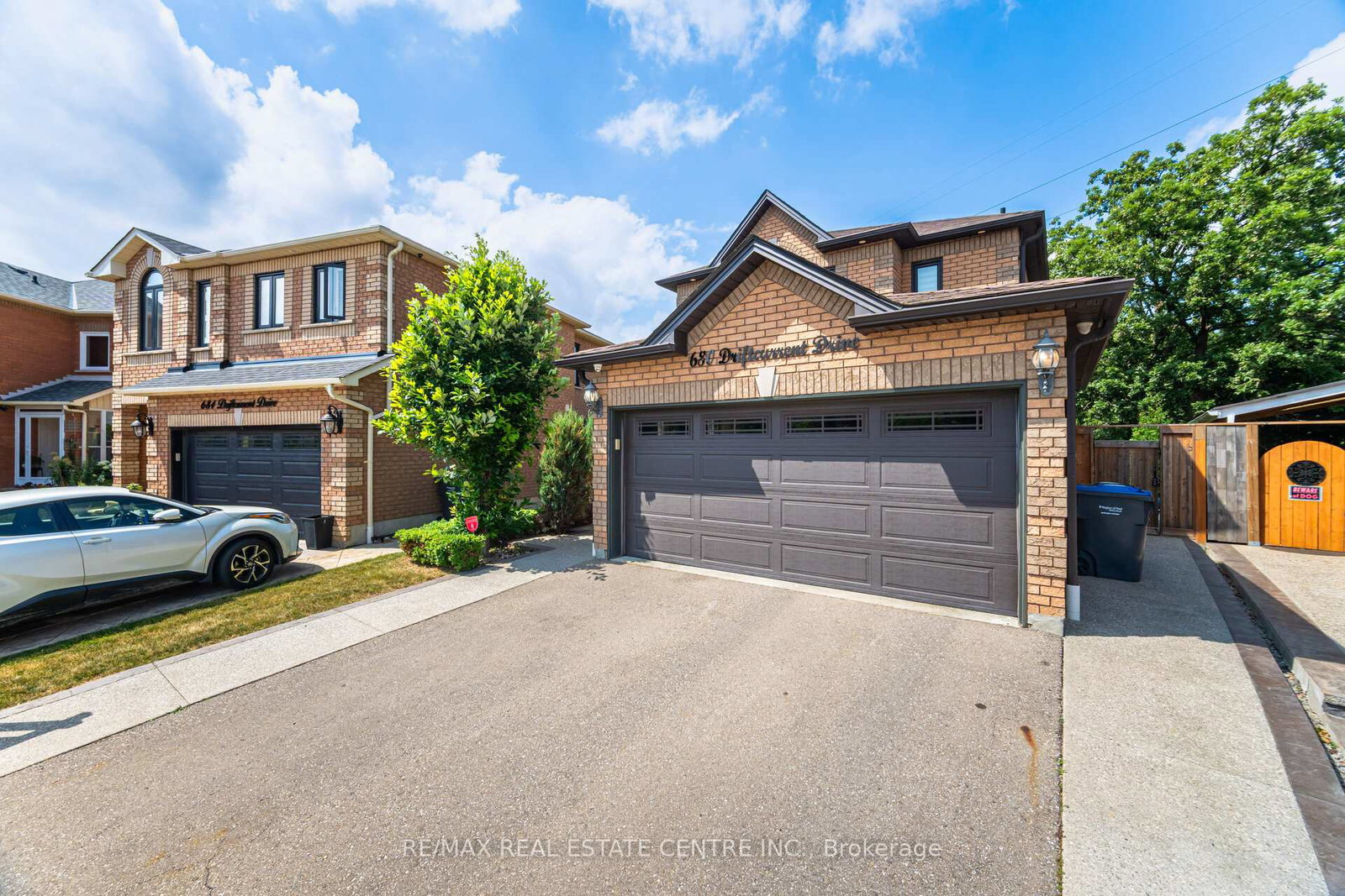 680-driftcurrent-drive-mississauga-ontario-w12413950