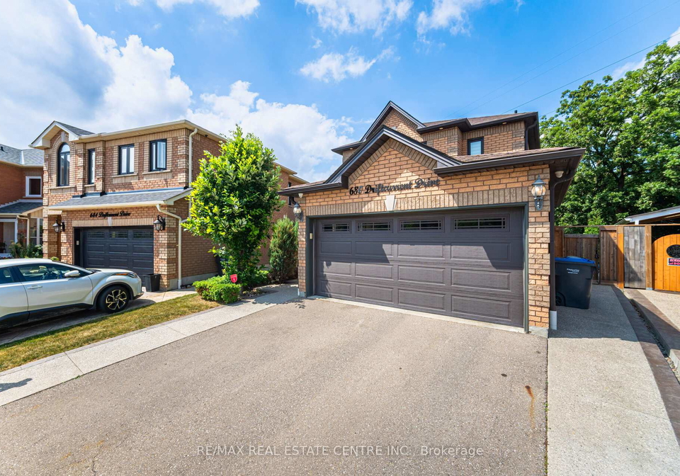 680-driftcurrent-drive-mississauga-ontario-w12413950
