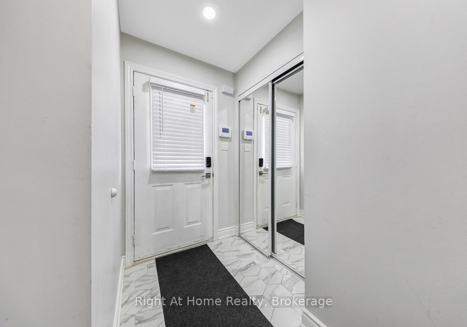 5255-guildwood-way-mississauga-ontario-w12413951