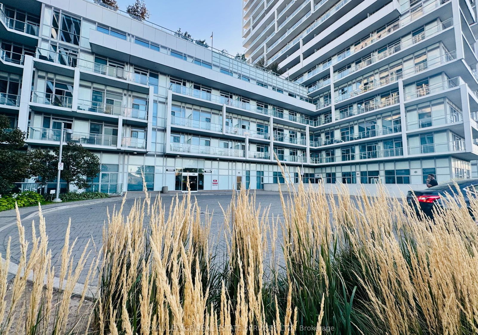 65-speers-road-e-oakville-ontario-w12413966