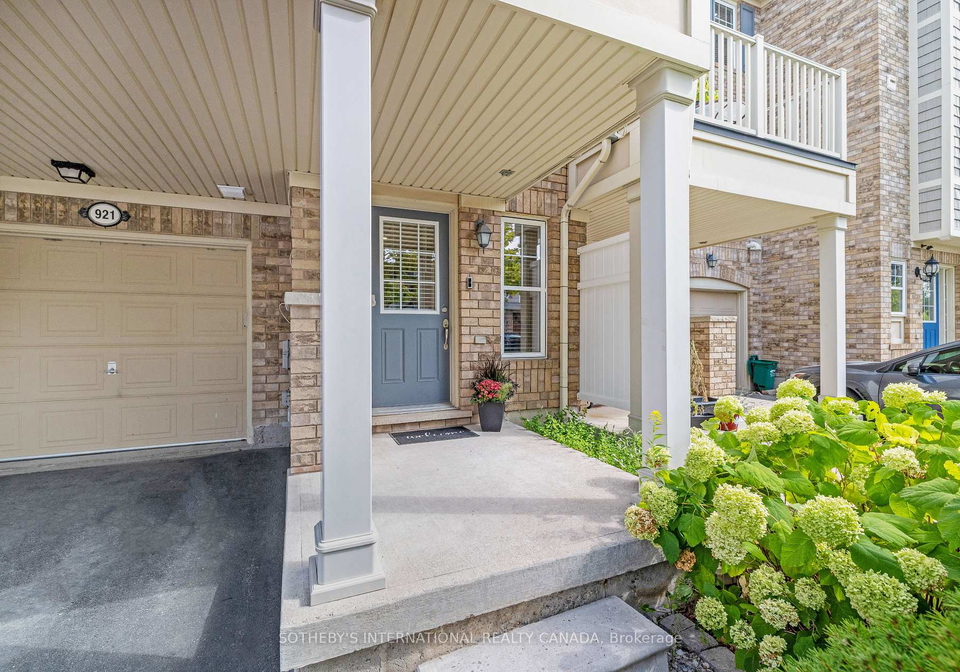 921-burrows-gate-milton-ontario-w12414262