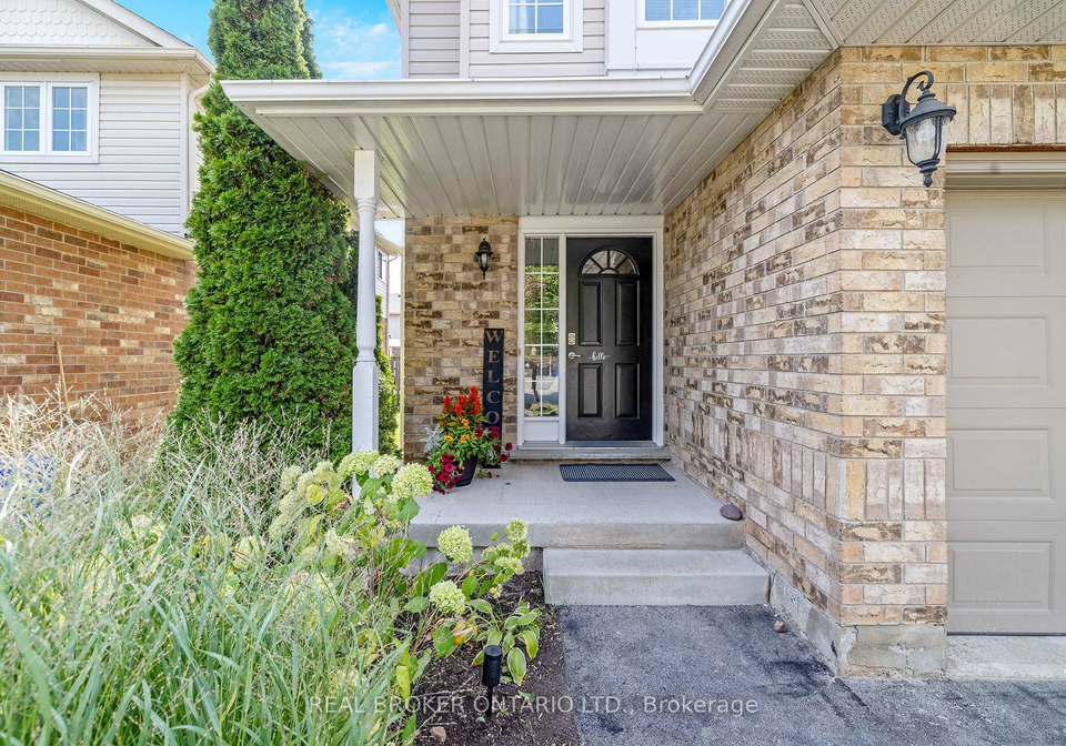 12-sprowl-street-halton-hills-ontario-w12414467