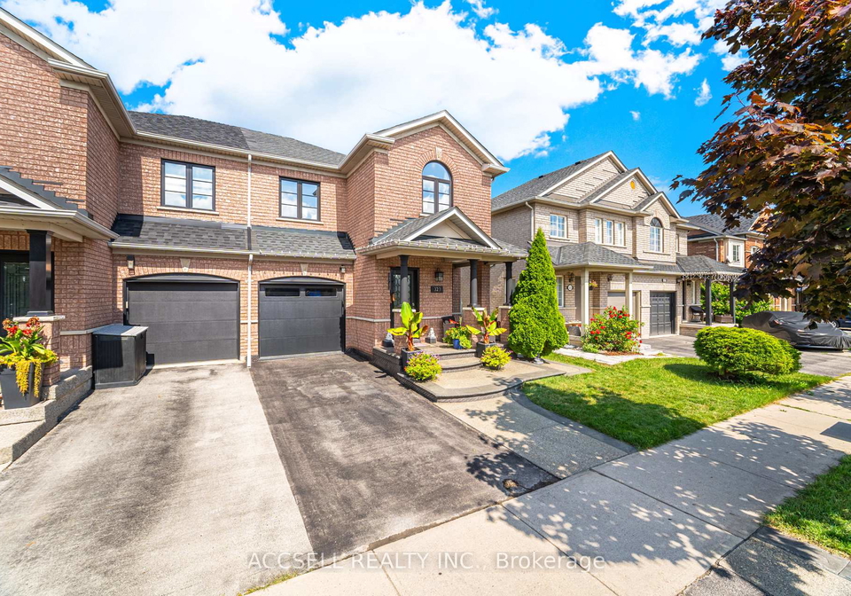 323-pettigrew-trail-milton-ontario-w12414469