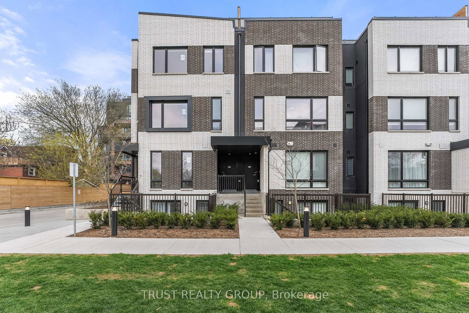 10-ed-clark-road-toronto-ontario-w12414515