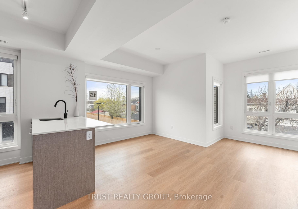 10-ed-clark-road-toronto-ontario-w12414515