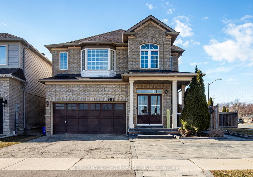 983-kennedy-circle-milton-ontario-w12414528