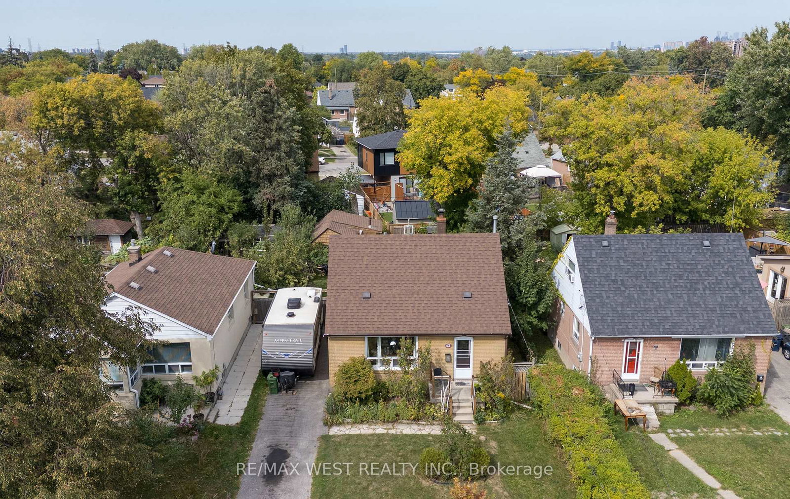 62-allenby-avenue-etobicoke-ontario-w12414547