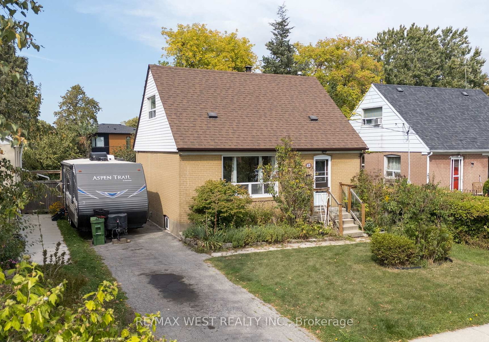 62-allenby-avenue-etobicoke-ontario-w12414547