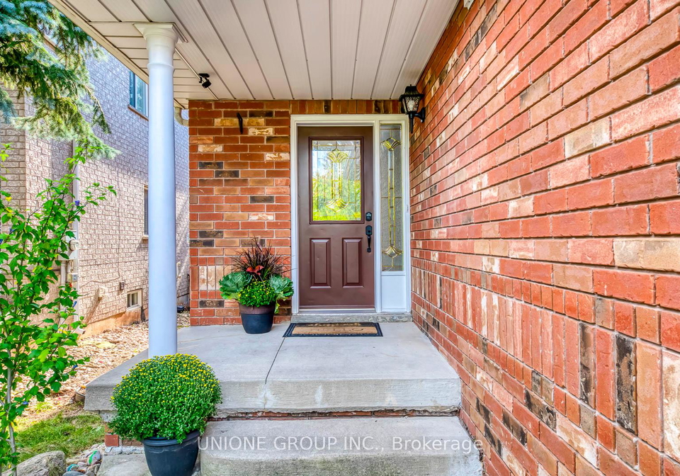 2070-deer-park-road-oakville-ontario-w12414773