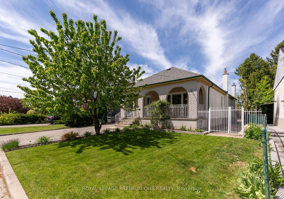 130-jay-street-north-york-ontario-w12415058