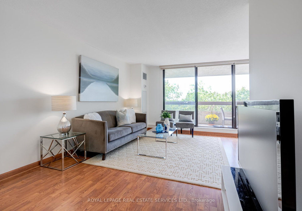 80-quebec-avenue-toronto-ontario-w12415217