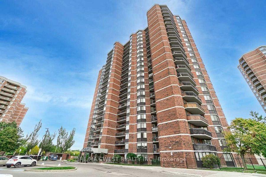 236-albion-road-etobicoke-ontario-w12415548