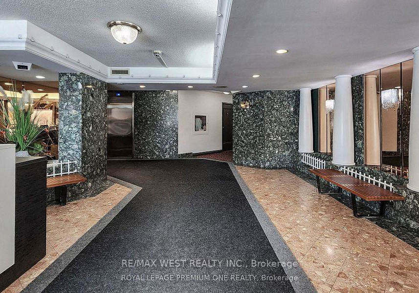 236-albion-road-etobicoke-ontario-w12415548