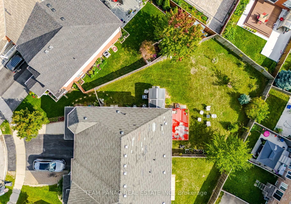 118-decker-hollow-circle-brampton-ontario-w12415796