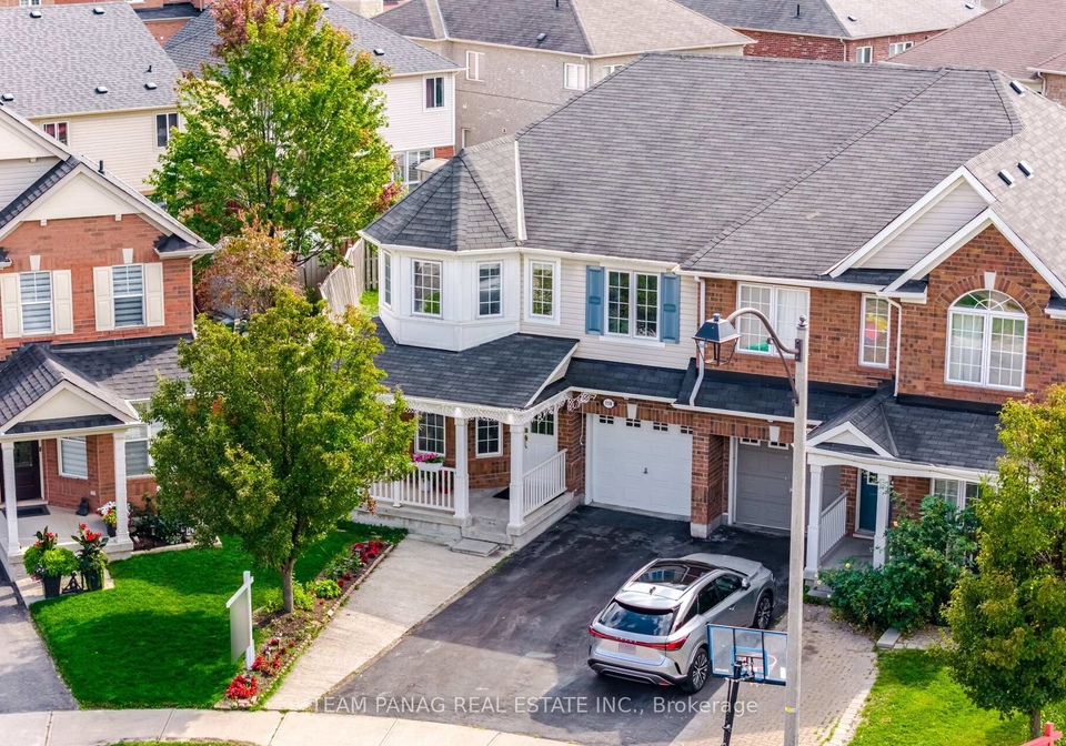 118-decker-hollow-circle-brampton-ontario-w12415796