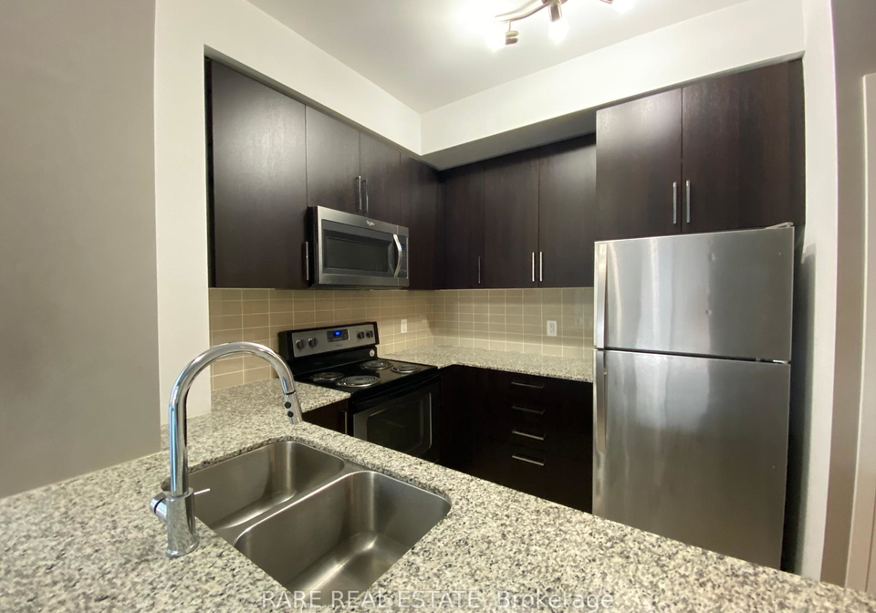 840-queens-plate-drive-etobicoke-ontario-w12415827