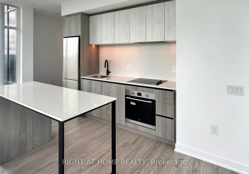 2495-eglinton-avenue-w-mississauga-ontario-w12415832