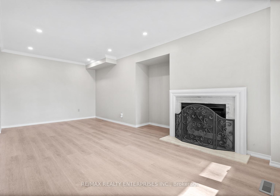 1333-hazel-mccleary-drive-oakville-ontario-w12415949