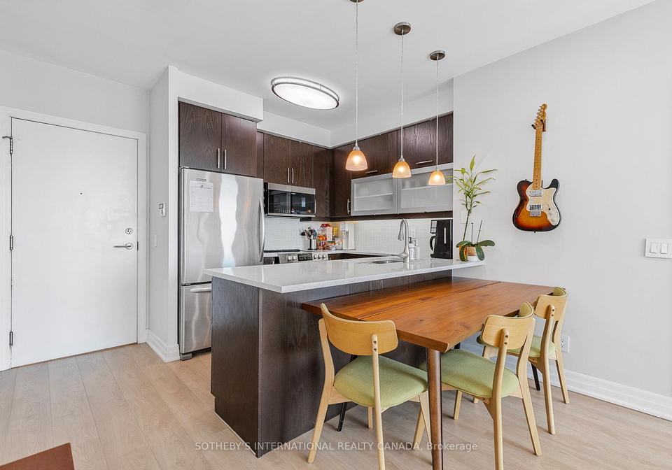 20-gothic-avenue-toronto-ontario-w12415961
