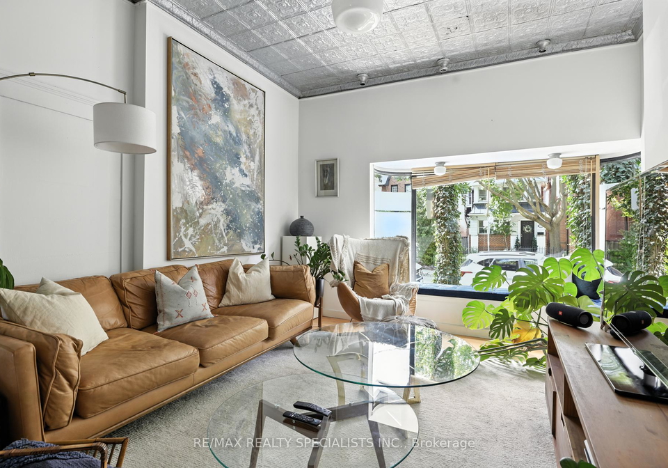 69-elm-grove-avenue-toronto-ontario-w12415978