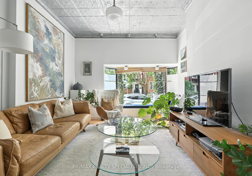 69-elm-grove-avenue-toronto-ontario-w12415978