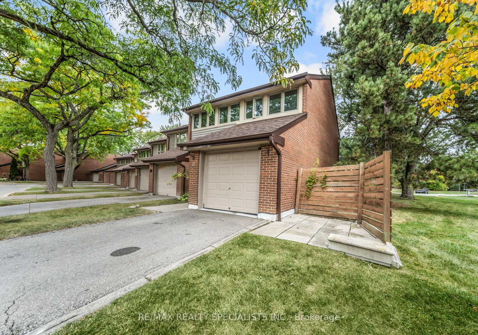 2881-windwood-drive-mississauga-ontario-w12416226