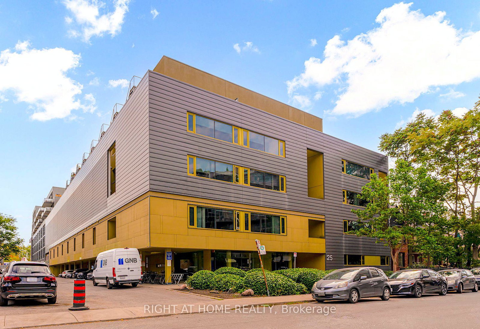 25-ritchie-avenue-s-toronto-ontario-w12416619