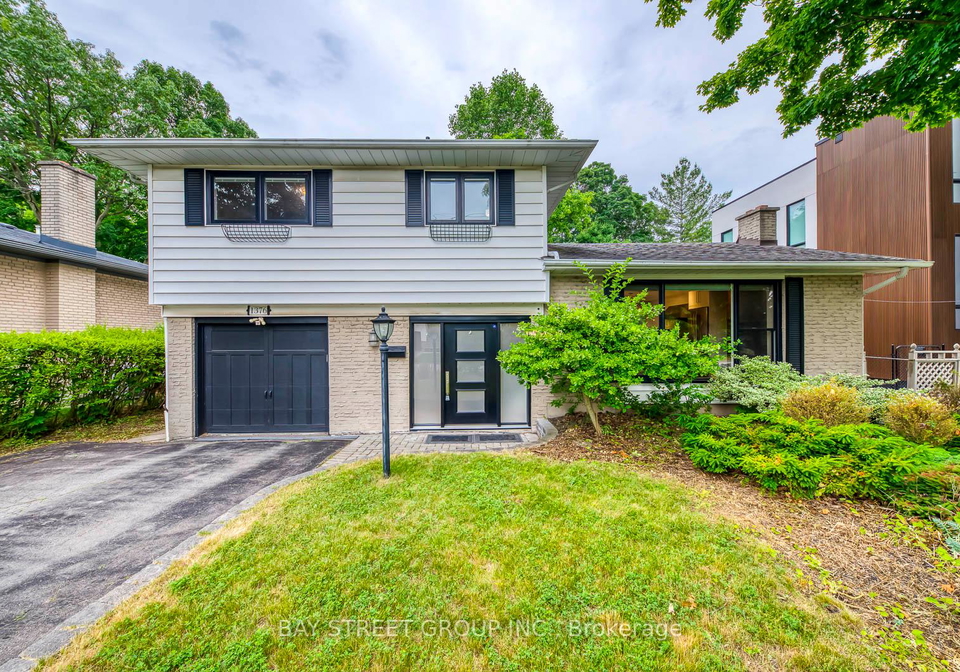 1376-forest-glade-road-oakville-ontario-w12416717
