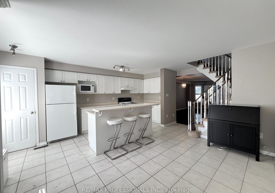 262-gatwick-drive-oakville-ontario-w12416741