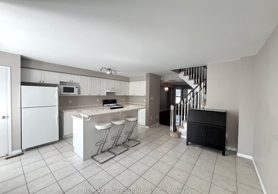 262-gatwick-drive-oakville-ontario-w12416741