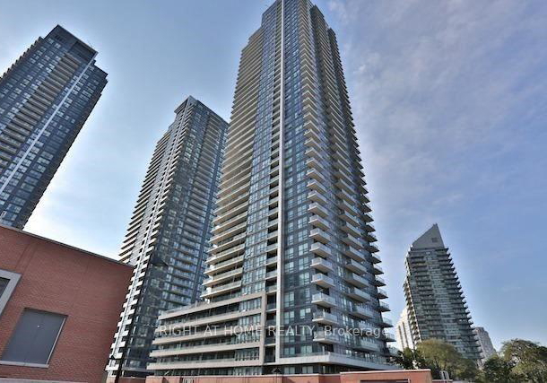 2220-lakeshore-boulevard-w-etobicoke-ontario-w12416754