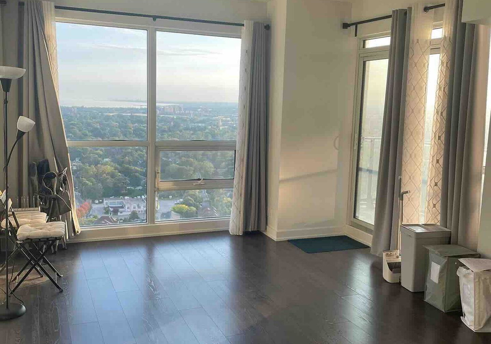 2220-lakeshore-boulevard-w-etobicoke-ontario-w12416754
