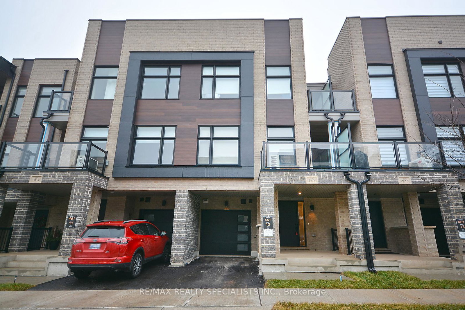 2456-belt-lane-oakville-ontario-w12416895