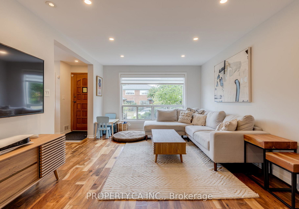 5-woodenhill-court-toronto-ontario-w12416944