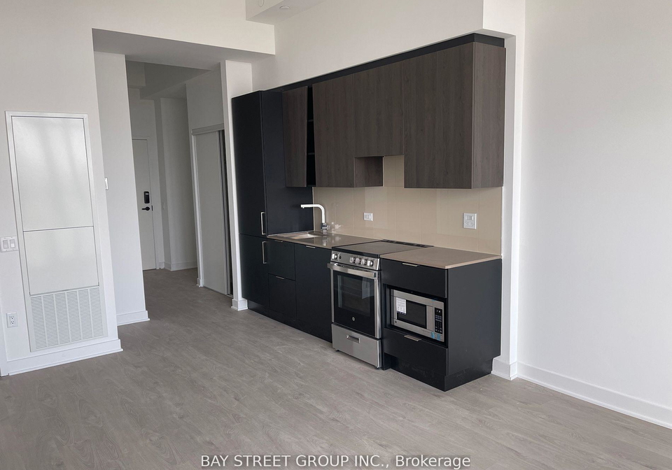 3900-confederation-parkway-mississauga-ontario-w12417082