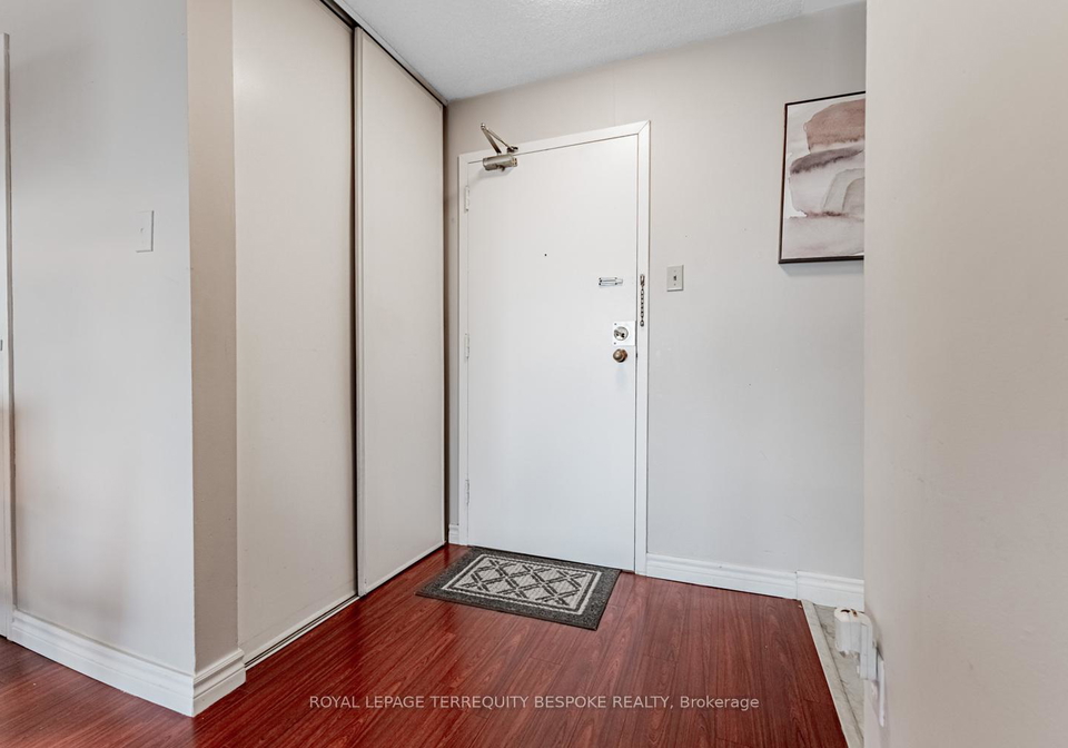 25-trailwood-drive-mississauga-ontario-w12417176