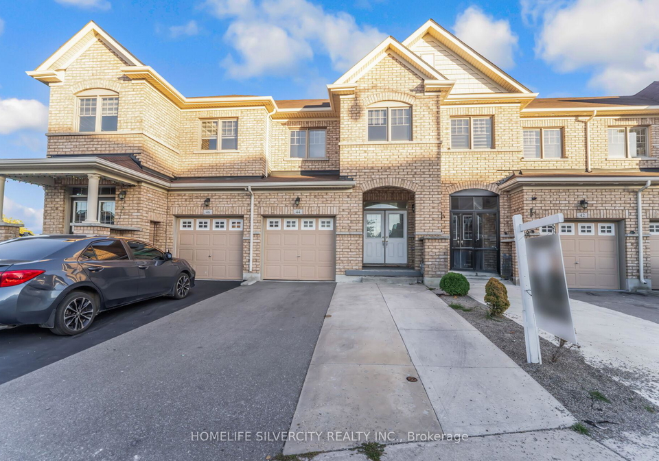 44-davenfield-circle-brampton-ontario-w12417228