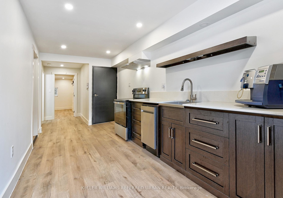 28-silverthorn-avenue-toronto-ontario-w12417309