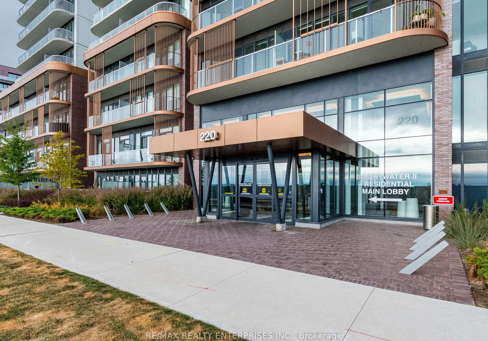 220-missinnihe-way-mississauga-ontario-w12417327