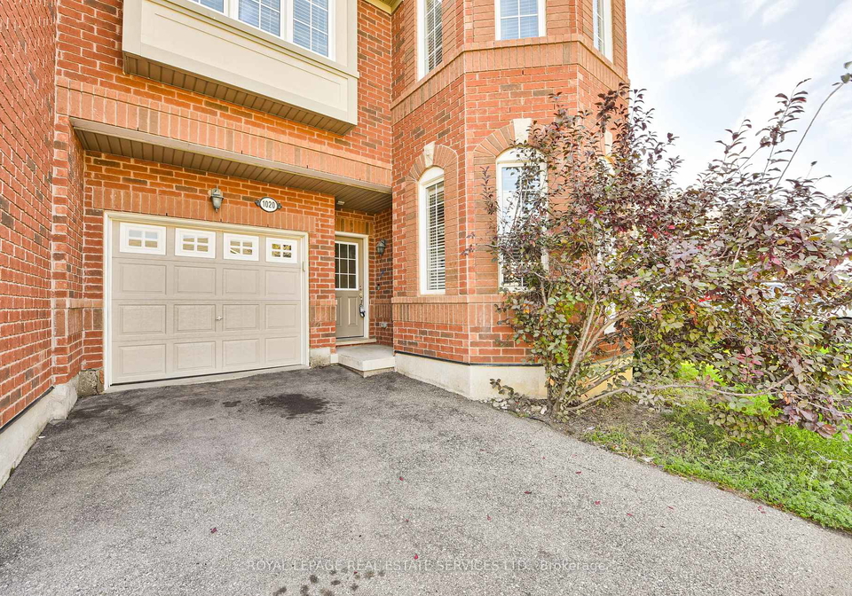 1020-diefenbaker-street-milton-ontario-w12417363