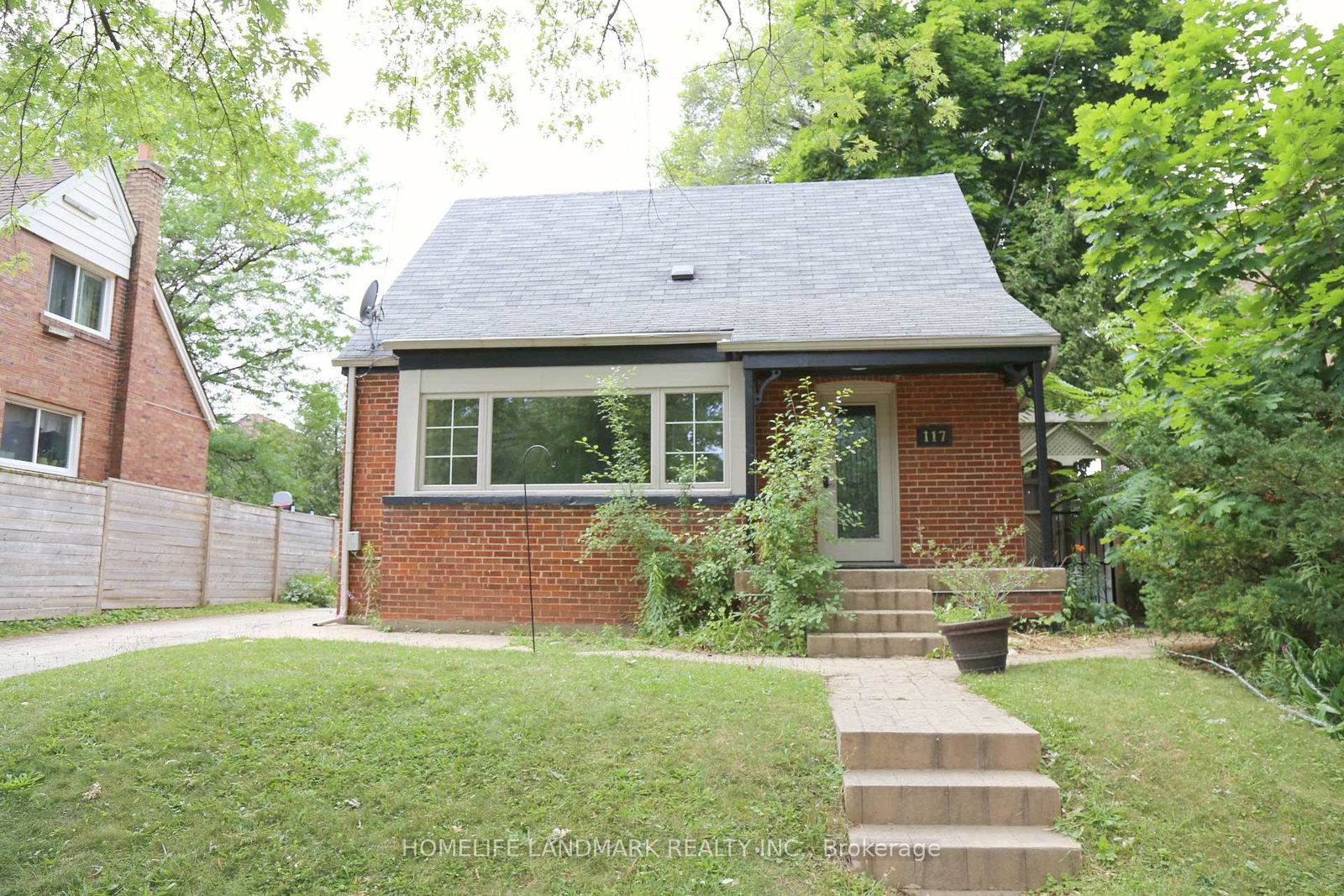 117-prince-charles-drive-oakville-ontario-w12417769